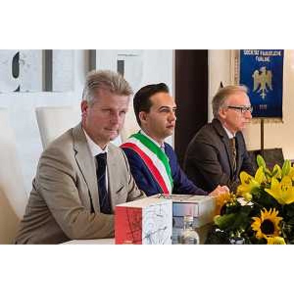 Fedrico Vicario (Presidente SFF) e Luca Fanotto (Sindaco Lignano Sabbiadoro) al novantunesimo Congresso annuale della Società Filologica Friulana (SFF) - Lignano Sabbiadoro 28/09/2014