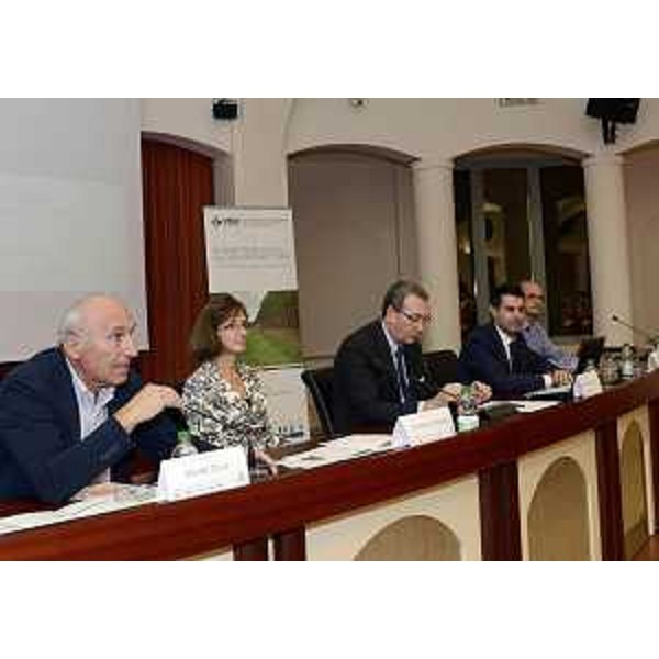 Sergio Bolzonello (Vicepresidente Regione FVG eassessore regionale Risorse agricole e forestali) all'incontro "Buone pratiche e nuove prospettive. Il PSR verso la nuova Programmazione" - Pordenone 29/09/2014