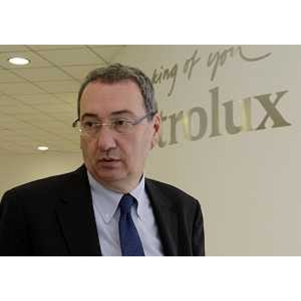 Sergio Bolzonello (Vicepresidente Regione FVG e assessore Attività produttive) nella sede di Electrolux Professional S.p.A. - Pordenone 03/10/2014