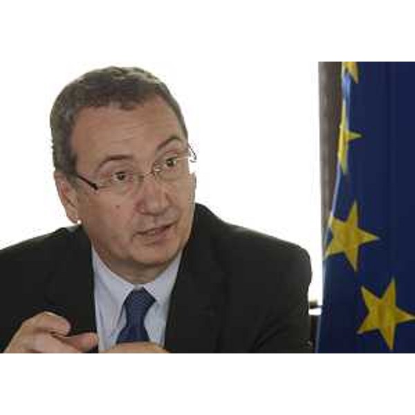 Sergio Bolzonello (Vicepresidente Regione FVG e assessore regionale Attività produttive, Commercio, Cooperazione, Risorse agricole e forestali) durante la riunione della Giunta regionale - Pordenone 03/10/2014