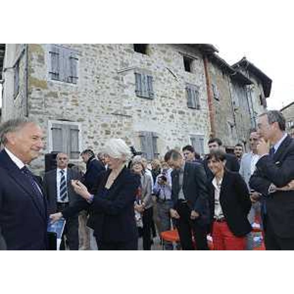 Visita di John Phillips (Ambasciatore USA in Italia) accolto da Debora Serracchiani (Presidente Regione Friuli Venezia Giulia) e Sergio Bolzonello (Vicepresidente Regione FVG e assessore regionale Attività produttive) - Frisanco 03/10/2014