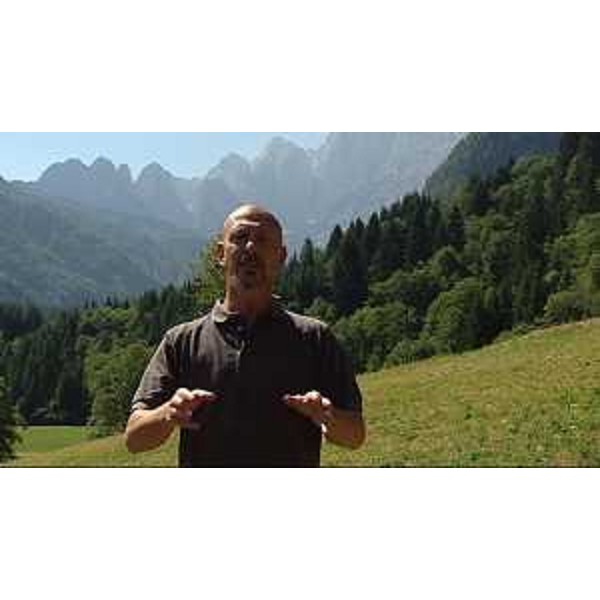 Massimo Somaglino, attore che ha narrato la storia nel documentario "Siamo pietre e ombra. 1914-1918, memorie di guerra in Friuli Venezia Giulia" realizzato dall'Ufficio Stampa e Comunicazione / Redazione Produzioni Televisive della Regione autonoma Friuli Venezia Giulia (6 ottobre 2014)