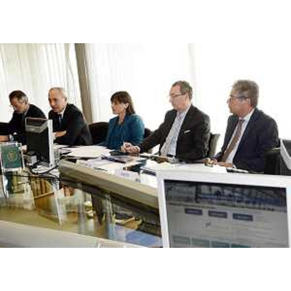 Pietro Del Fabbro (Presidente CdA Friulia Finanziaria FVG S.p.A.), Debora Serracchiani (Presidente Regione Friuli Venezia Giulia), Sergio Bolzonello (Vicepresidente Regione FVG e assessore regionale Attività produttive) e Francesco Peroni (Assessore regionale Finanze, Patrimonio, Coordinamento e Programmazione Politiche economiche e comunitarie) alla presentazione del Piano industriale 2014-2017 di Friulia Finanziaria FVG S.p.A. - Trieste 06/10/2014