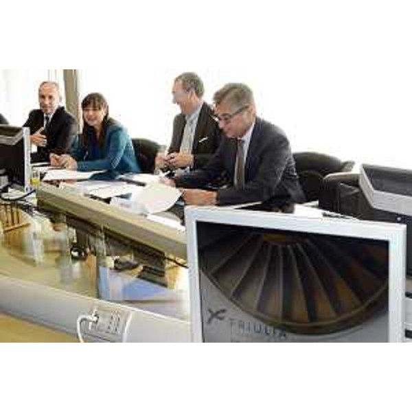 Pietro Del Fabbro (Presidente CdA Friulia Finanziaria FVG S.p.A.), Debora Serracchiani (Presidente Regione Friuli Venezia Giulia), Sergio Bolzonello (Vicepresidente Regione FVG e assessore regionale Attività produttive) e Francesco Peroni (Assessore regionale Finanze, Patrimonio, Coordinamento e Programmazione Politiche economiche e comunitarie) alla presentazione del Piano industriale 2014-2017 di Friulia Finanziaria FVG S.p.A. - Trieste 06/10/2014