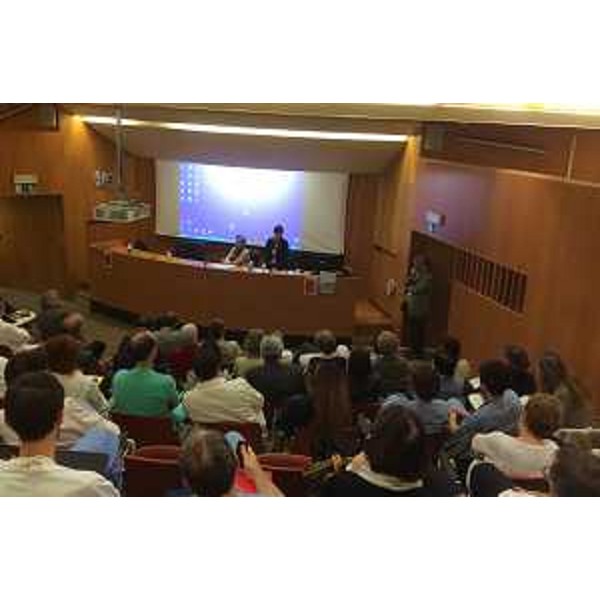 Maria Sandra Telesca (Assessore regionale Salute) e Debora Serracchiani (Presidente Regione Friuli Venezia Giulia) nella Sala Anfiteatro dell'Azienda Ospedaliero-Universitaria - Udine 13/10/2014