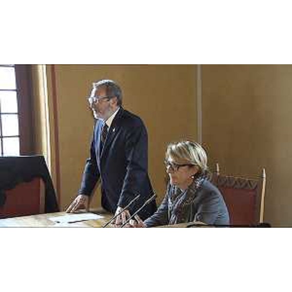 Nicola Delli quadri (Direttore generale ASS 1 "Triestina") e Maria Sandra Telesca (Assessore regionale Salute) alla cerimonia d'inaugurazione del primo Centro di Assistenza Primaria (CAP) del FVG - Muggia 16/10/2014