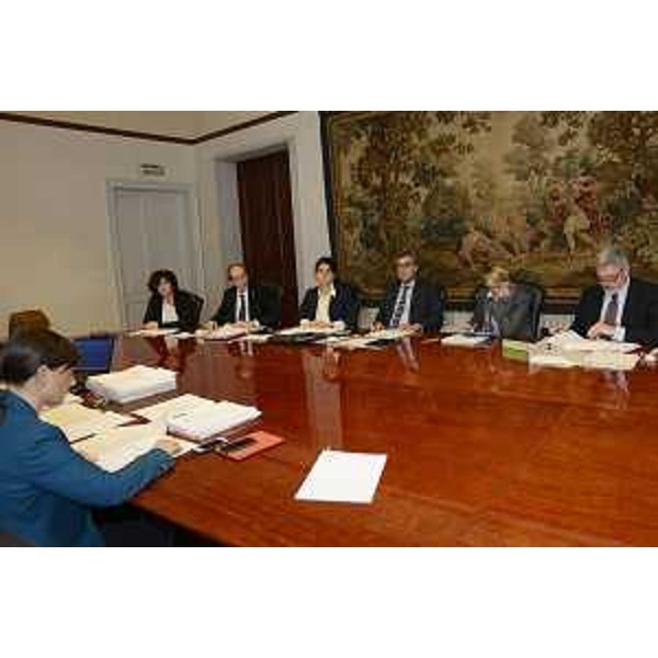 Debora Serracchiani (Presidente Regione Friuli Venezia Giulia) presiede la riunione della Giunta regionale del FVG, nella sede della Regione - Trieste 17/10/2014
