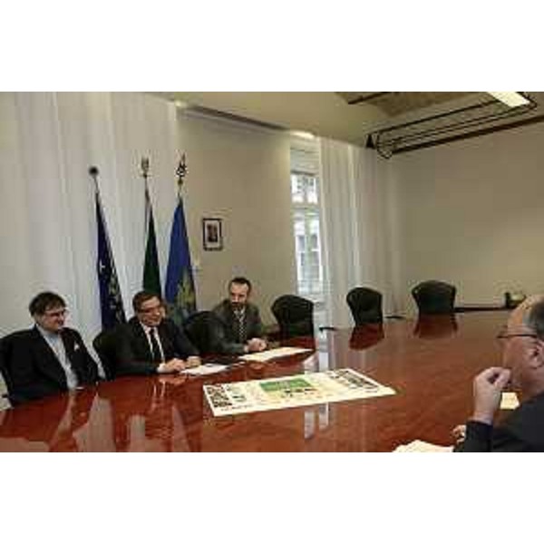 La delegazione della Provincia autonoma della Vojvodina (Repubblica di Serbia), guidata dal vicepresidente Nyilas Mihaly, che ha illustrato l'edizione 2015 di "Festival of Mind" nel Palazzo della Regione - Trieste 23/10/2014