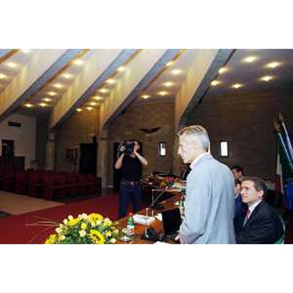 Riccardo Illy (Presidente Regione Friuli Venezia Giulia) nel corso dei lavori della Giunta regionale riunita nella sede del Comune di Campoformido. (Campoformido 14/09/07)