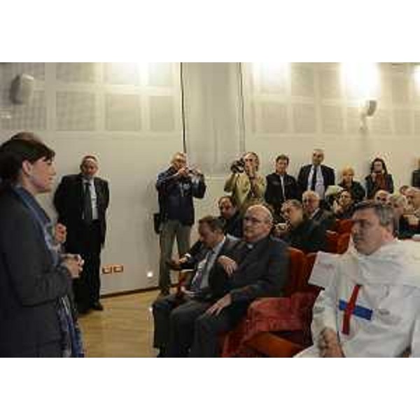 Debora Serracchiani (Presidente Regione Friuli Venezia Giulia) all'inaugurazione della Sala Polifunzionale allestita nel nuovo residence per persone con autismo annesso alla Villa Santa Maria della Pace - Medea 31/10/2014
