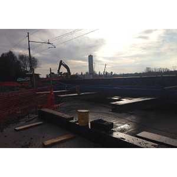 Cantiere dei lavori in corso sotto i binari della linea ferroviaria Palmanova-Cervignano, sul tratto stradale compreso fra Strassoldo e la strada statale 14 - Cervignano del Friuli 18/11/2014