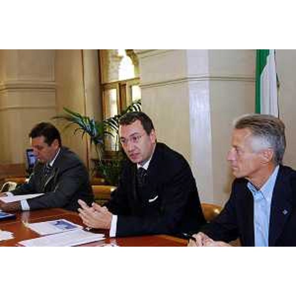 Riccardo Illy (Presidente Regione Friuli Venezia Giulia) e Sergio Bolzonello (Sindaco Pordenone) durante i lavori della Giunta regionale riunita a Pordenone. (Pordenone 21/09/07)