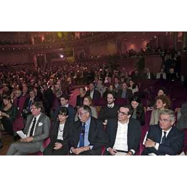 Giovanni Da Pozzo (Presidente Camera Commercio Udine), Debora Serracchiani (Presidente Regione Friuli Venezia Giulia) e Gian Antonio Stella (Giornalista) alla cerimonia di Premiazione del Lavoro e del Progresso economico, della Camera di Commercio, LXI edizione "Nuove prospettive", al Teatro Nuovo - Udine 24/11/2014