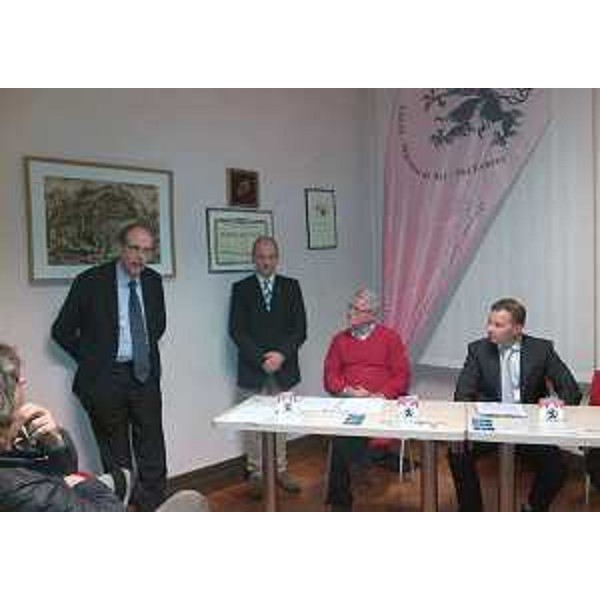 Gianni Torrenti (Assessore regionale Sport) alla presentazione della Licenza europea del Maestro di Sci del Memorandum of Understanding (MoU), all'Unione delle associazioni sportive slovene in Italia (ZSŠDI) - Trieste 05/12/2014