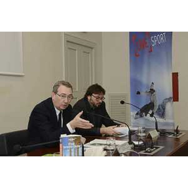 Sergio Bolzonello (Vicepresidente Regione FVG e assessore Attività produttive) e Michele Bregant (Direttore generale TurismoFVG) alla presentazone della guida "Lonely Planet Friuli Venezia Giulia" - Trieste 10/12/2014