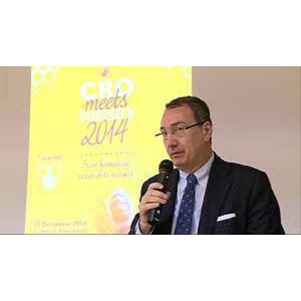 Sergio Bolzonello (Vicepresidente Regione FVG e assessore Attività produttive) interviene al convegno "CRO meets Industry 2014. From biomedical research to market" - Aviano 11/12/2014