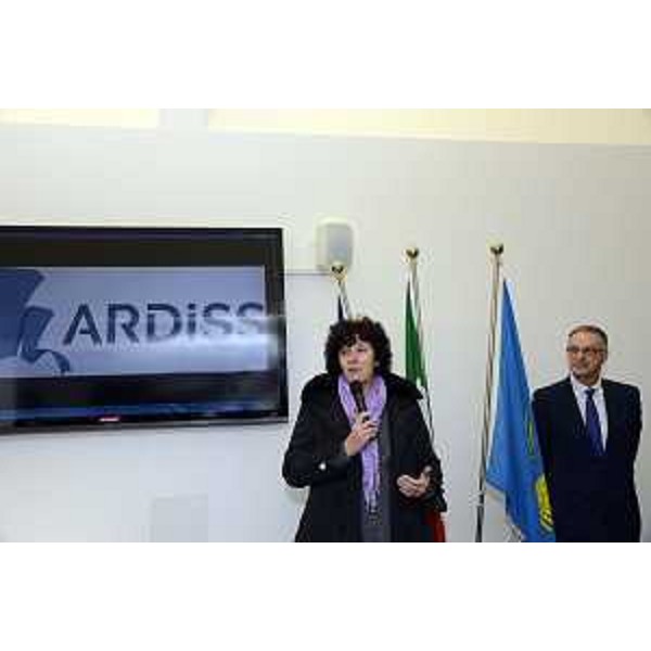 Loredana Panariti (Assessore regionale Istruzione) e Maurizio Fermeglia (Rettore Università Trieste) all'inaugurazione della Casa dello Studente "E1" - Trieste 11/12/2014