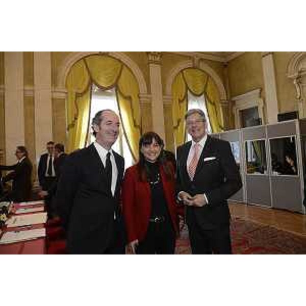 Luca Zaia (Presidente Regione Veneto), Debora Serracchiani (Presidente Regione Friuli Venezia Giulia) e Peter Kaiser [Governatore Land Carinzia (A)] all'Assemblea del Gruppo Europeo di Cooperazione Territoriale (GECT) "Euregio Senza Confini" - Trieste 22/12/2014