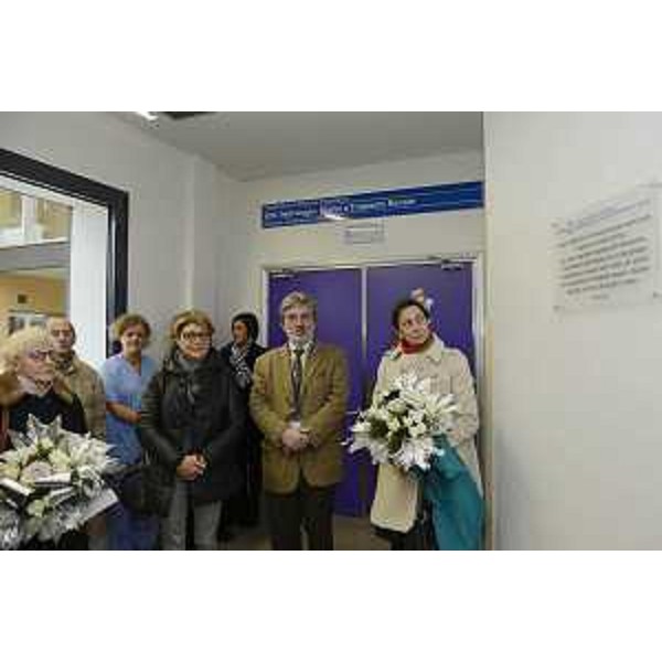Maria Sandra Telesca (Assessore regionale Salute) e Mauro Delendi (Direttore generale Azienda Ospedaliero-Universitaria Udine) nella Struttura Operativa Complessa (SOC) per la dialisi al Santa Maria della Misericordia - Udine 23/12/2014
