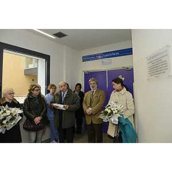 Maria Sandra Telesca (Assessore regionale Salute) e Mauro Delendi (Direttore generale Azienda Ospedaliero-Universitaria Udine) nella Struttura Operativa Complessa (SOC) per la dialisi al Santa Maria della Misericordia - Udine 23/12/2014