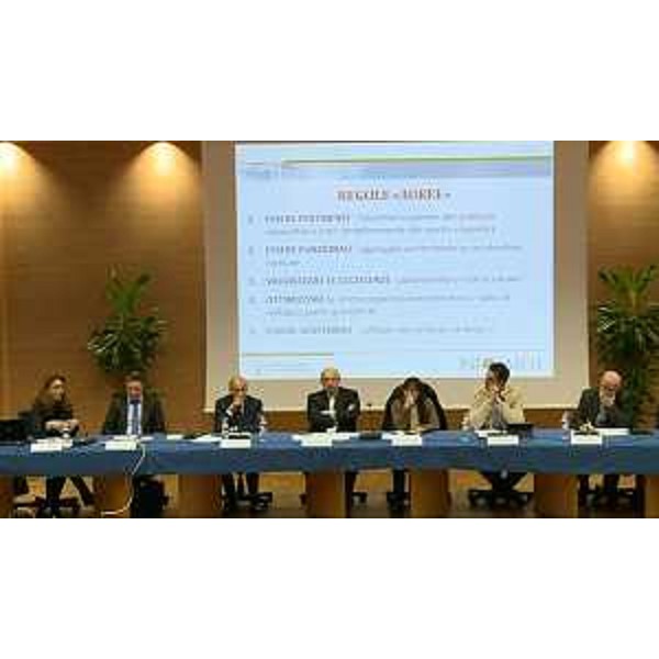 Sandra Sodini (Dirigente Area Cooperazione economica internazionale Informest), Michele Feletig (Direttore Servizi Imprese Informest Consulting), Ettore Romoli (Sindaco Gorizia), Enrico Bertossi (Presidente Informest), Debora Serracchiani (Presidente Regione Friuli Venezia Giulia), Gianluca Madriz (Presidente CCIAA Gorizia) e Andrea Giavon (Direttore generale Catas S.p.A.) all'incontro "INFORMEST 2020, al servizio del territorio", organizzato dall'Agenzia di Sviluppo e Cooperazione economica internazionale nell'Auditorium della Regione FVG - Udine 08/01/2015