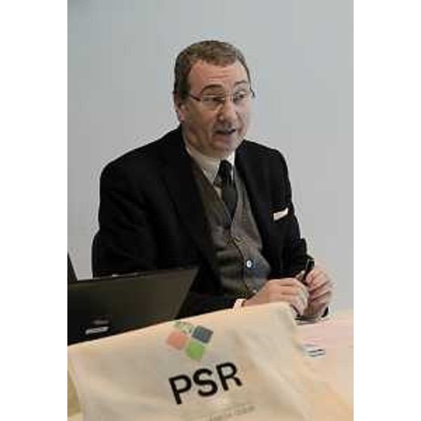 Sergio Bolzonello (Vicepresidente Regione FVG e assessore Risorse agricole e forestali) alla conferenza stampa di presentazione dei dati di spesa del Piano di Sviluppo Rurale (PSR) 2007-2013, del PSR 2014 e delle previsioni della Programmazione 2014-2020 sul PSR - Udine 12/01/2015
