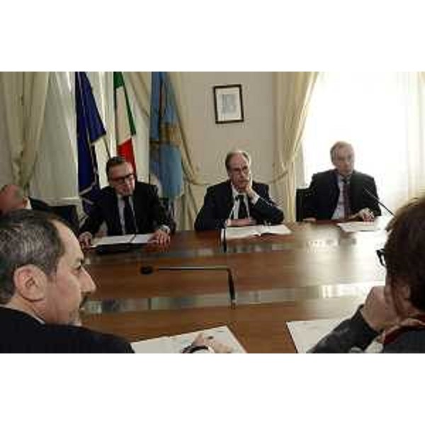 Guido Corso (Direttore sede Rai FVG), Giovanni Marzini (Presidente Co.Re.Com. FVG), Gianni Torrenti (Assessore regionale Cultura) e Paride Cargnelutti (Vicepresidente Consiglio regionale) al Tavolo di confronto Rai-Regione FVG - Trieste 19/01/2015
