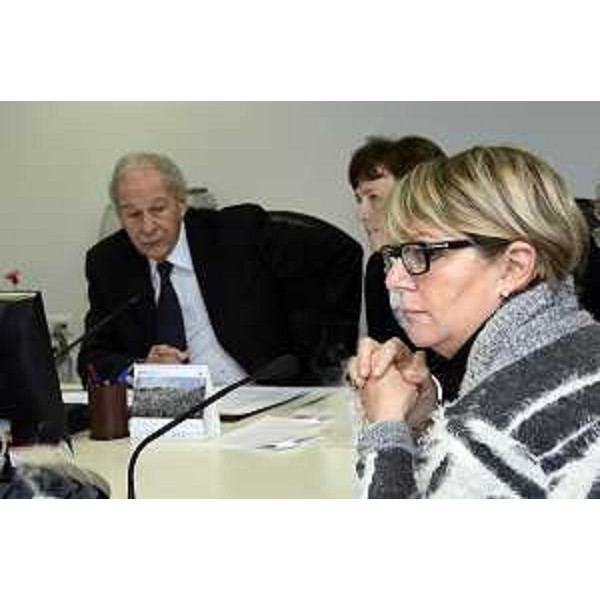 Ettore Romoli (Sindaco Gorizia, presidente CAL) e Maria Sandra Telesca (Assessore regionale Salute) durante la seduta del Consiglio delle Autonomie Locali (CAL) - Udine 22/01/2015