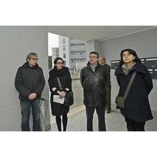 Giulio Lauri (Consigliere regionale), Elena Marchigiani (Assessore Politiche Casa Comune Trieste), Raffaele Leo (Amministratore Unico ATER Trieste) e Mariagrazia Santoro (Assessore regionale Lavori pubblici) all'inaugurazione di 22 alloggi ATER in via Costalunga - Trieste 03/02/2015