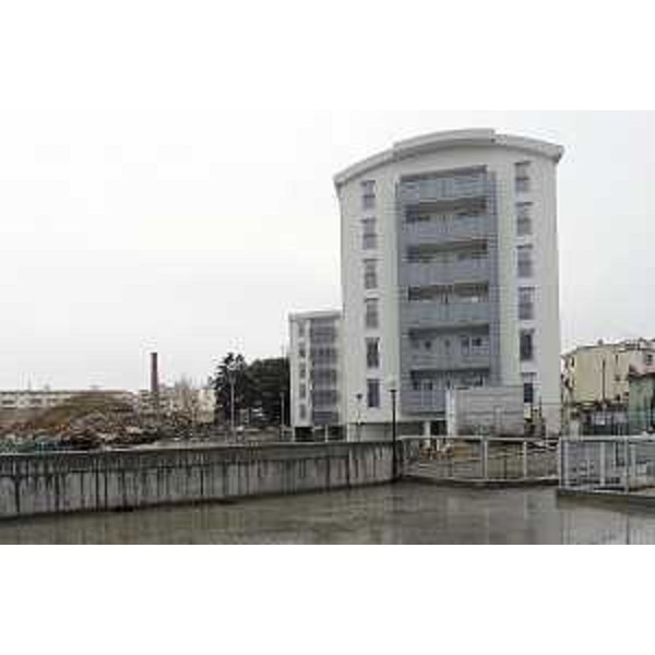 La palazzina recuperata dall'Azienda Territoriale per l'Edilizia Residenziale (ATER) in via Costalunga, nel comprensorio dell'ex Ospedale Santa Maria Maddalena - Trieste 03/02/2015