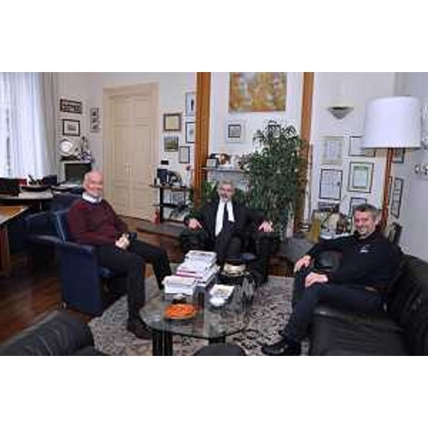 Franco Gabrielli (Capo Dipartimento Protezione civile nazionale), Paolo Panontin (Assessore regionale Protezione civile FVG) e Luciano Sulli (Direttore centrale Protezione civile FVG) - Roma 05/02/2015