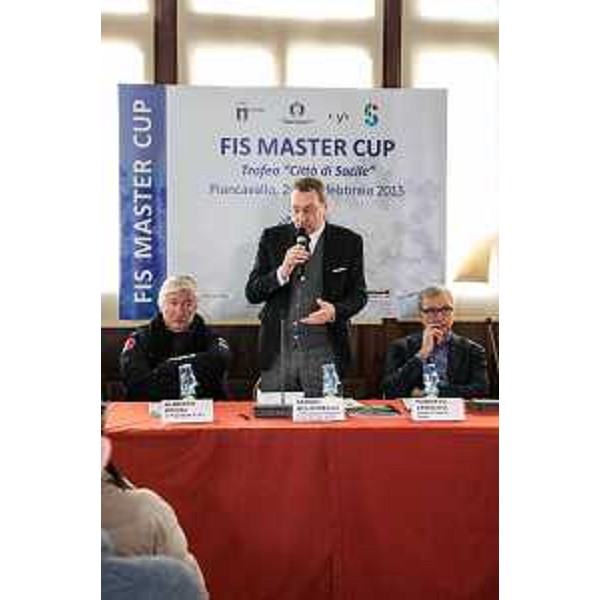 Sergio Bolzonello (Vicepresidente Regione FVG) alla presentazione della FIS Master Cup Piancavallo 2015 "Trofeo Città di Sacile" - Sacile 07/02/2015 (Foto Stefano De Zotti Cosmofoto Sacile)