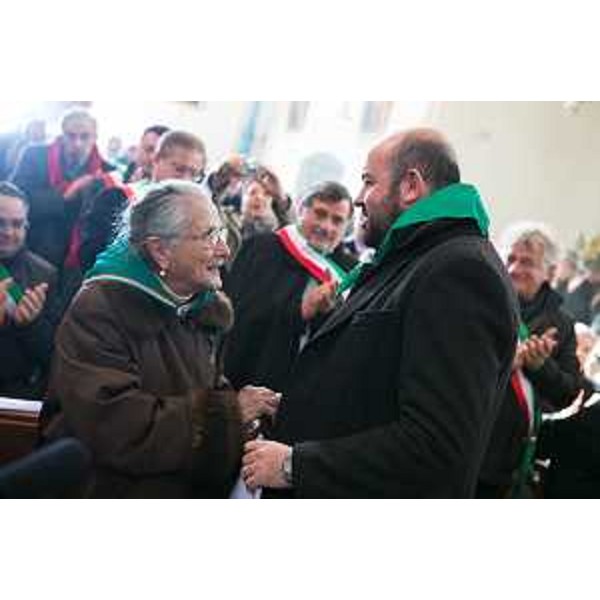 Paola Del Din (Ex partigiana) e Tazio De Gregori (Nipote comandante "Bolla") durante la messa commemorativa dei 70 anni dell'eccidio di Porzus - Canebola di Faedis 08/02/2015