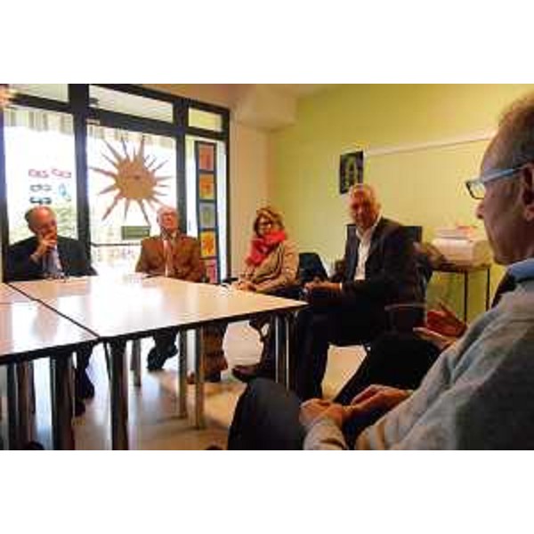 Avellino Masutto [Presidente Consorzio Assistenza Medico PsicoPedagogica (C.A.M.P.P.)], Maria Sandra Telesca (Assessore regionale Salute, Integrazione socio-sanitaria, Politiche sociali e Famiglia) e Pietro Paviotti (Consigliere regionale) - Cervignano del Friuli 10/02/2015