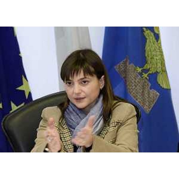 Debora Serracchiani (Presidente Regione Friuli Venezia Giulia) presiede la riunione della Giunta regionale del FVG - Trieste 13/02/2015