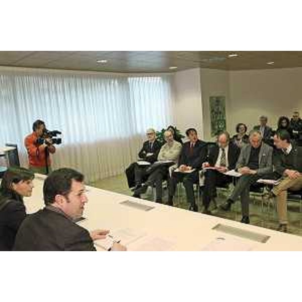 Debora Serracchiani (Presidente Regione Friuli Venezia Giulia) e Franco Iacop (Presidente Consiglio regionale FVG) all'incontro con i parlamentari del FVG e i capigruppo in Consiglio regionale - Udine 16/02/2015