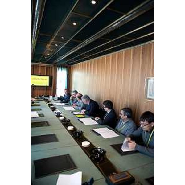 Maurizio Fermeglia e Alberto Felice De Toni (Rettori Università Trieste e Udine), Guido Martinelli [Direttore Scuola Internazionale Superiore di Studi Avanzati (SISSA) Trieste], Paolo Panontin (Assessore regionale Funzione pubblica e Coordinamento Riforme) e Simone Puksic (Presidente Insiel s.p.A.) alla firma della Convenzione Quadro tra Regione Friuli Venezia Giulia, Università, SISSA e Insiel S.p.A. - Trieste 17/02/2015