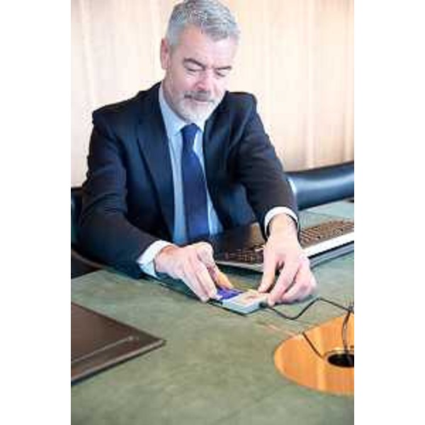 Paolo Panontin (Assessore regionale Funzione pubblica e Coordinamento Riforme) alla firma della Convenzione Quadro tra Regione Friuli Venezia Giulia, Università, SISSA e Insiel S.p.A. - Trieste 17/02/2015