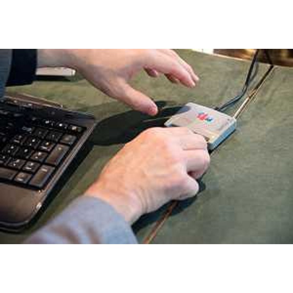 Firma digitale della Convenzione Quadro tra Regione Friuli Venezia Giulia, Università, SISSA e Insiel S.p.A., nella sede di Insiel - Trieste 17/02/2015