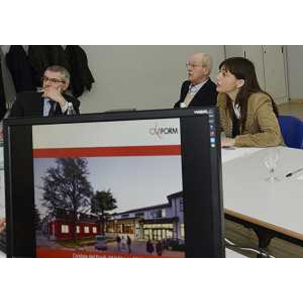 Alessandro Infanti (Direttore corsi prima formazione Civiform), Gianpaolo Zamparo (Presidente Civiform) e Debora Serracchiani (Presidente Regione Friuli Venezia Giulia) nella sede di Civiform - Cividale del Friuli 19/02/2015