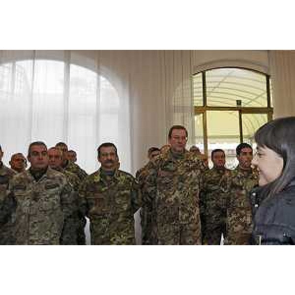 Debora Serracchiani (Presidente Regione Friuli Venezia Giulia) nella sede del Comando della Brigata di Cavalleria "Pozzuolo del Friuli" di piazza Cesare Battisti - Gorizia 23/02/2015