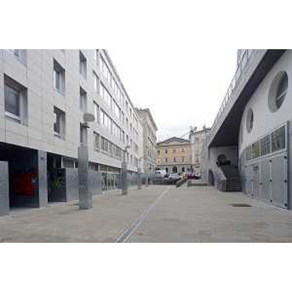 Le palazzine ATER di Largo Niccolini, nell'area occupata un tempo dalla storica Caserma dei Vigili del Fuoco - Trieste 24/02/2015