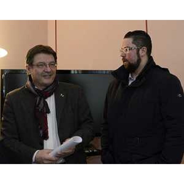 Enrico Gherghetta (Presidente Provincia Gorizia) e Alessio Gratton (Presidente II Commissione consiliare) all'incontro con i rappresentanti delle istituzioni, dei sindacati e delle categorie economiche per il rilancio economico dell'Isontino, nella sede della Regione FVG - Gorizia 25/02/2015
