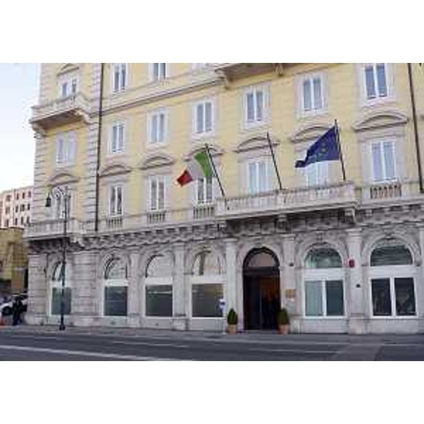 Sede della Sezione giurisdizionale della Corte dei Conti del Friuli Venezia Giulia, in viale Miramare 19 - Trieste 27/02/2015