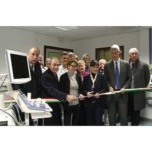 Maria Sandra Telesca (Assessore regionale Salute), Debora Serracchiani (Presidente Regione Friuli Venezia Giulia) e Paolo Bordon [Direttore generale Azienda Assistenza Sanitaria (AAS) n. 5 "Friuli Occidentale"] all'inaugurazione della nuova TAC all'Ospedale - San Vito al Tagliamento 02/03/2015