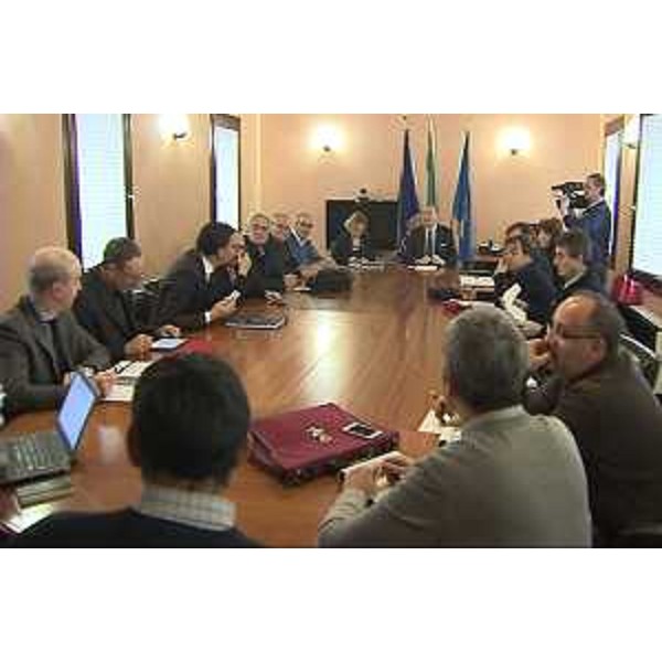 Sergio Bolzonello (Vicepresidente Regione FVG e assessore Attività produttive e Cooperazione) alla riunione del Tavolo sull'attività della Cooperativa Ceramiche Idealscala a Orcenico di Zoppola - Pordenone 02/03/2015