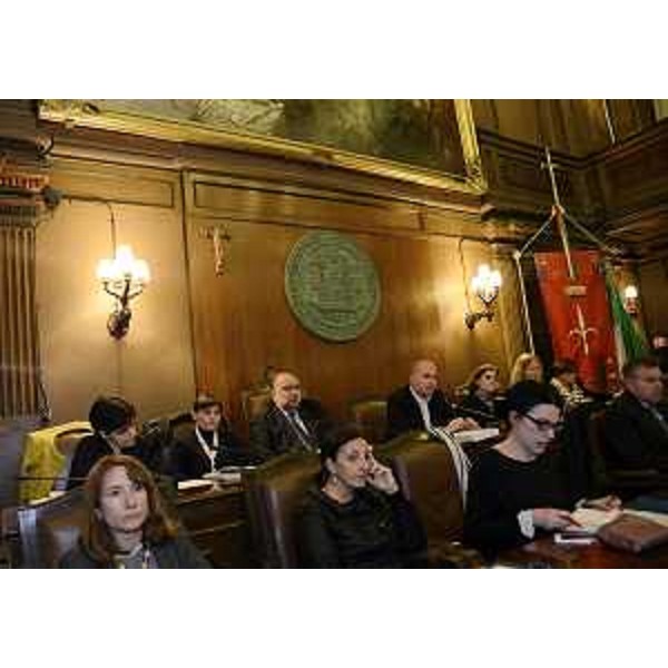 Fabiana Martini (Vicesindaco Trieste), Debora Serracchiani (Presidente Regione Friuli Venezia Giulia) e Roberto Cosolini (Sindaco Trieste) nel corso della seduta straordinaria del Consiglio comunale - Trieste 02/03/2015