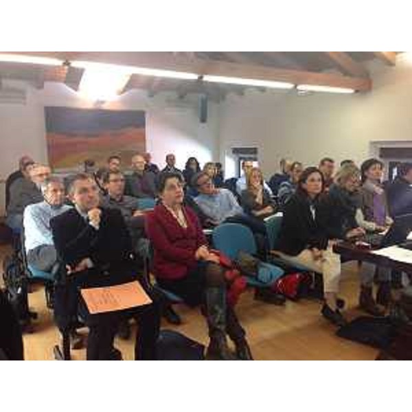 Mariagrazia Santoro (Assessore regionale Pianificazione territoriale) alla prima riunione del gruppo di lavoro interdirezionale per la redazione dello Studio di Assetto morfologico ambientale della Laguna di Marano e Grado - Marano Lagunare 05/03/2015