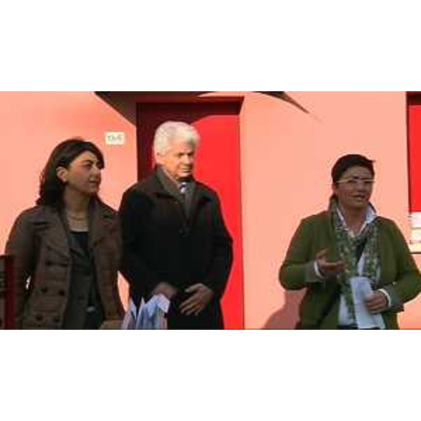 Mariagrazia Santoro (Assessore regionale Lavori pubblici) alla consegna di 10 alloggi dell'Azienda Territoriale per l'Edilizia Residenziale (ATER) in via Brugnera - Pordenone 12/03/2015