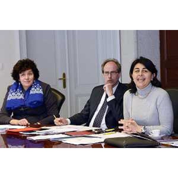Gli assessori regionali Loredana Panariti (Lavoro, Formazione, Istruzione, Pari Opportunità, Politiche giovanili e Ricerca), Gianni Torrenti (Cultura, Sport e Solidarietà) e Mariagrazia Santoro (Infrastrutture, Mobilità, Pianificazione territoriale, Lavori pubblici, Università) durante la riunione della Giunta regionale del FVG - Trieste 13/03/2015
